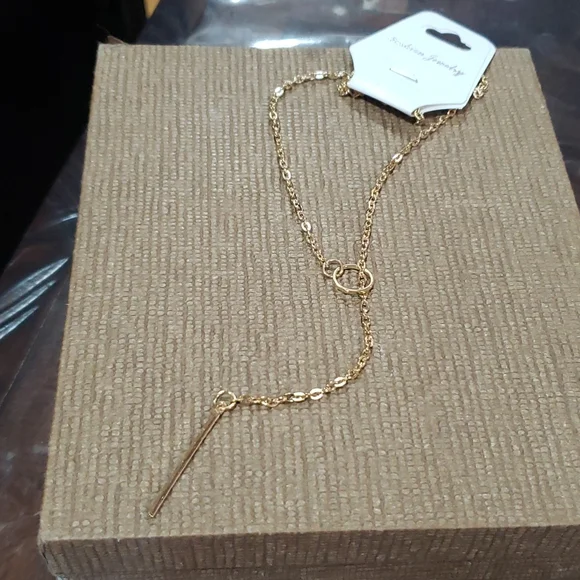 Necklace - Picture 4 of 4